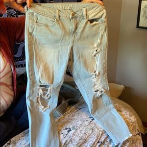 american eagle capris